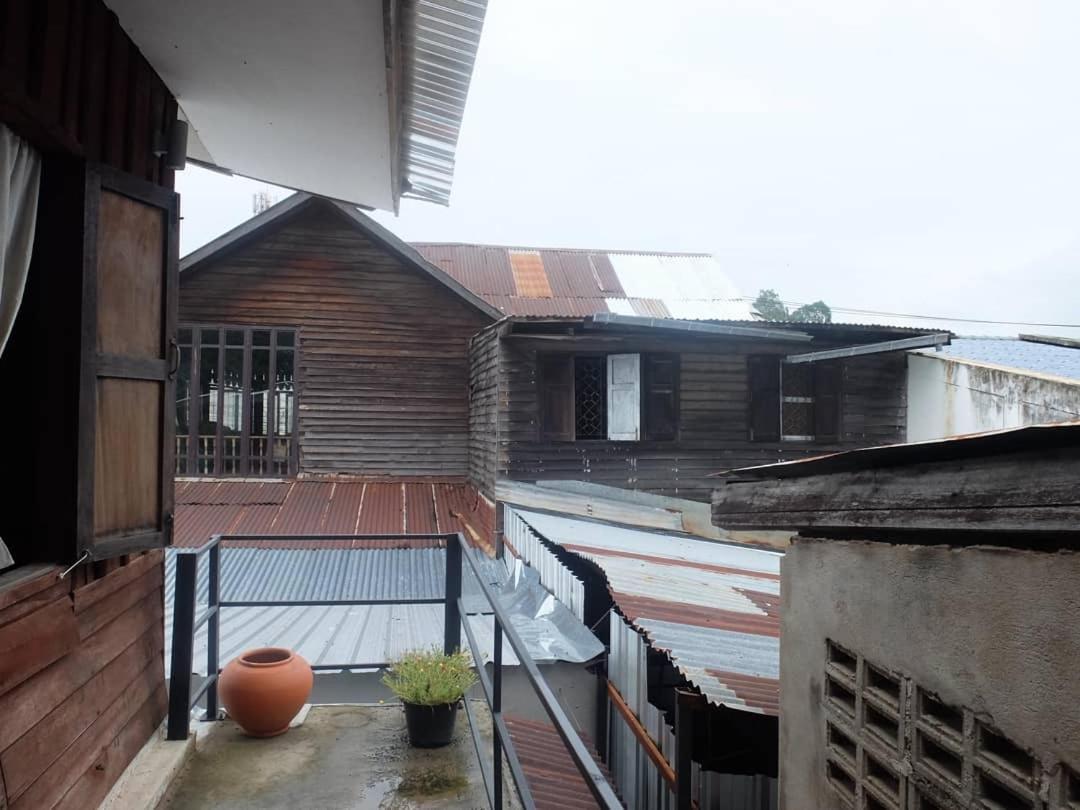 Iamwarin Mini Hostel Warin Chamrap Exterior foto